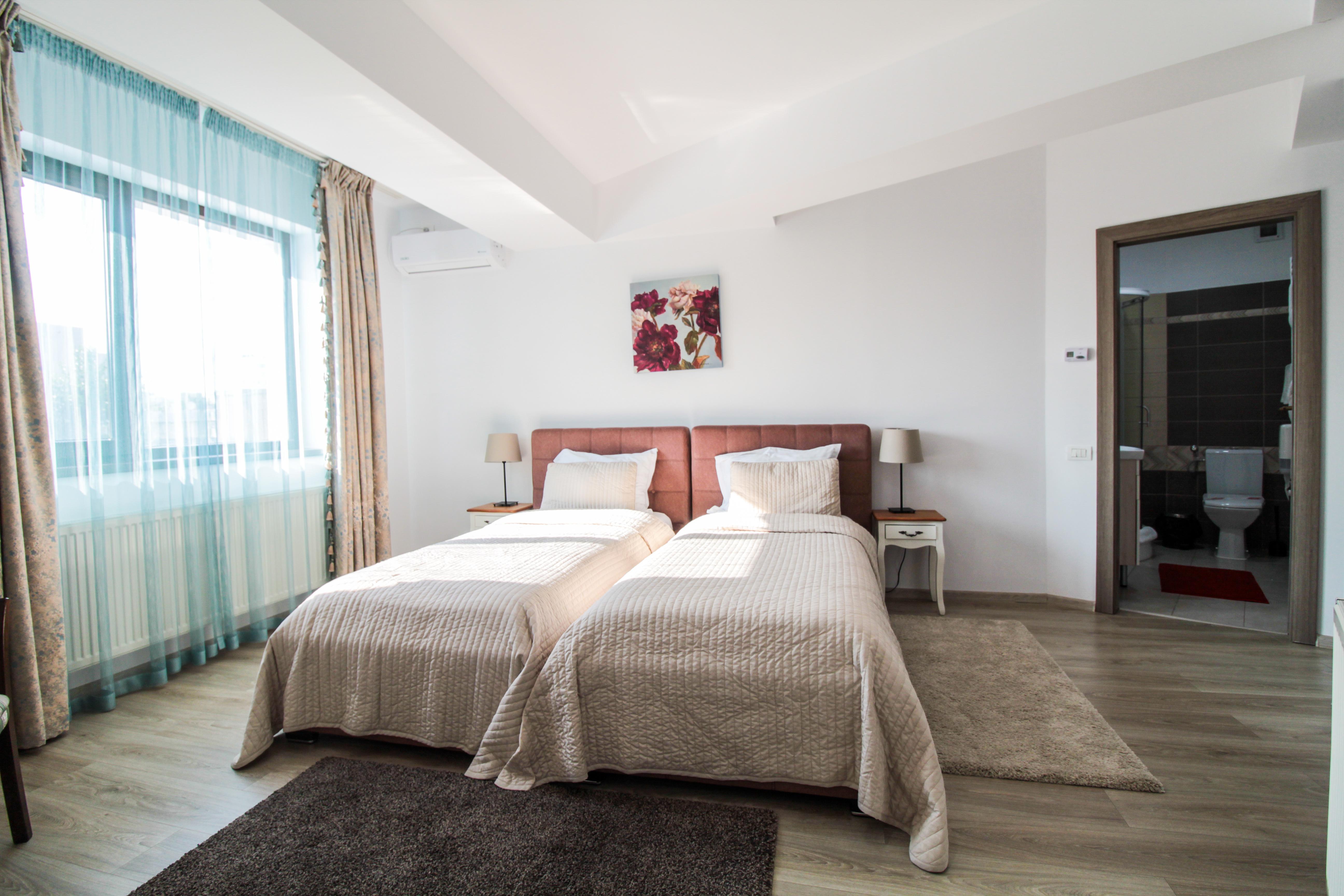 Hotel La Casa Centrale Бухарест Экстерьер фото